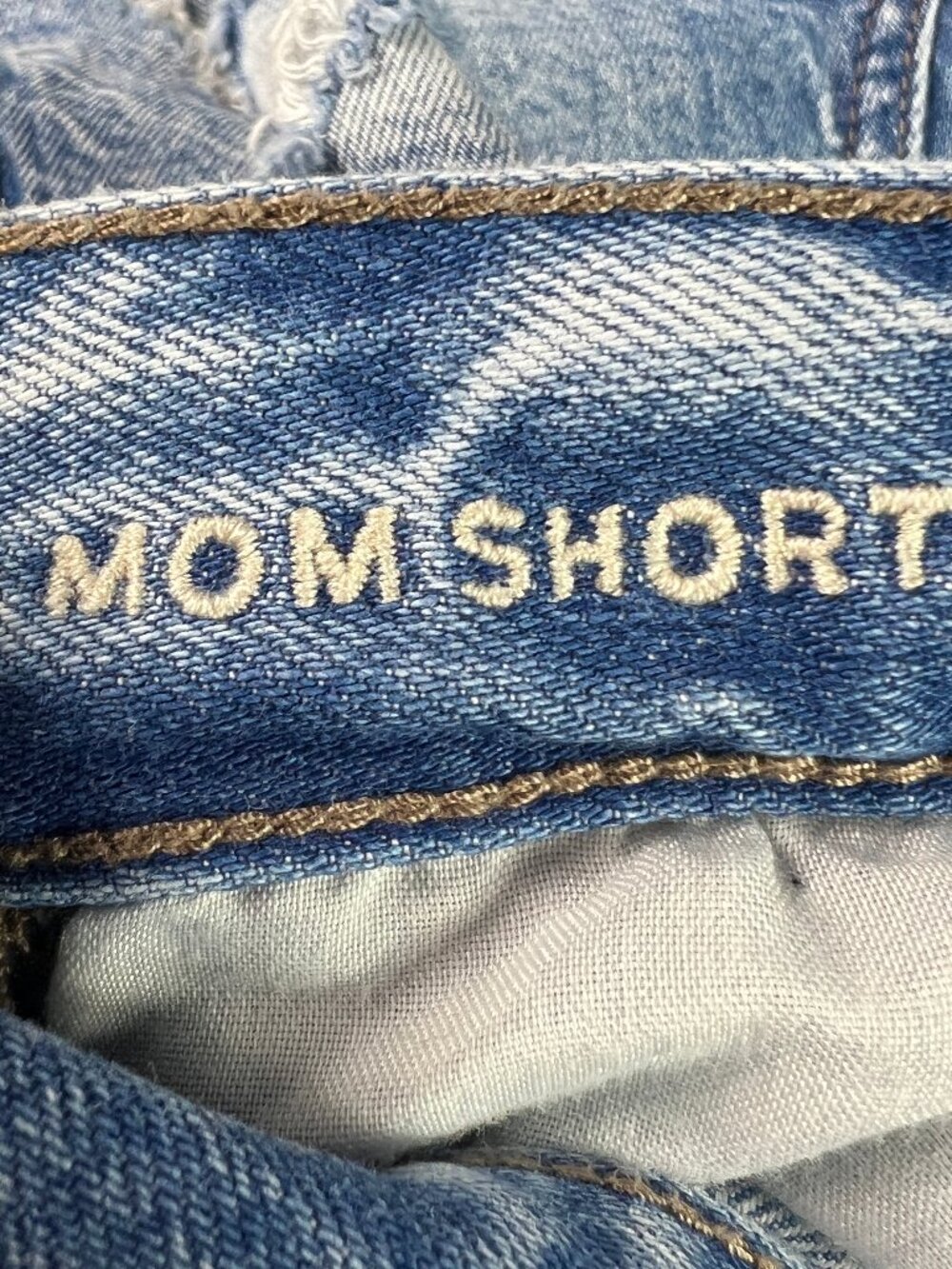 American Eagle Shorts Women's 25* Mom Blue Faded Cuffed Distressed Denim Tag 0 - Picture 5 of 16